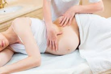 Massage Bầu Có Nên Hay Không?